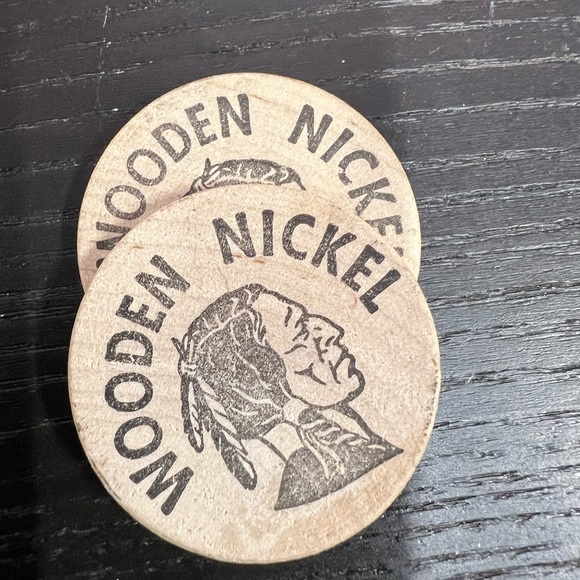 2 Vintage Disneyland Frontier Wooden Nickels - Picture 3 of 6